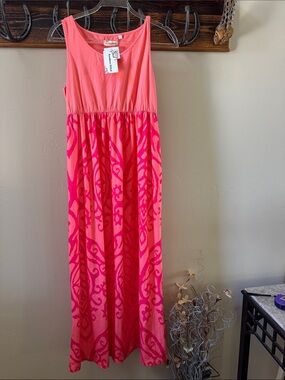 Southern Stitch Sleeveless Coral and Hot Pink Patterned Maxi Dress